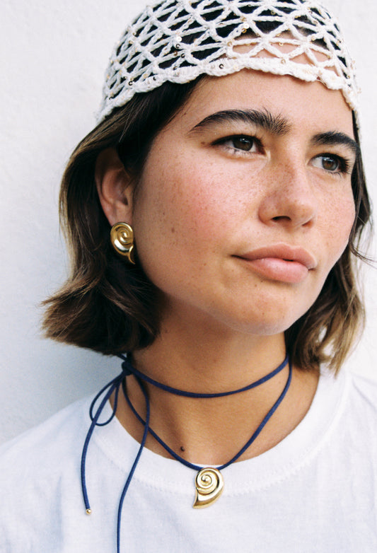 Collier Adela